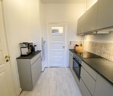 Lækker og rummelig 2-værelses lejlighed - Photo 1