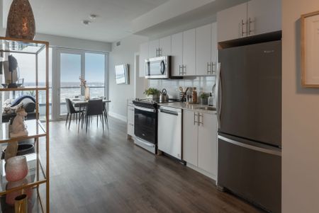 For Lease - 80 Bond Street Unit# 806, Oshawa, Ontario - Photo 5