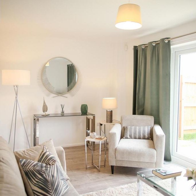 3 bedroom semi-detached house to rent - Photo 1