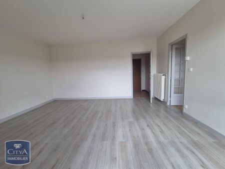 Location Appartement 1 pièce 34m² BRIVE LA GAILLARDE 19100 - Photo 2