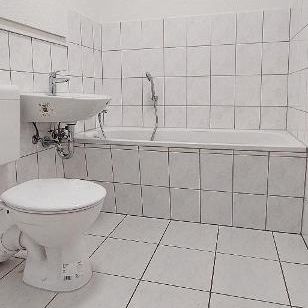 1 Zimmer, Balkon, frisch saniert, Aufzug - Photo 4