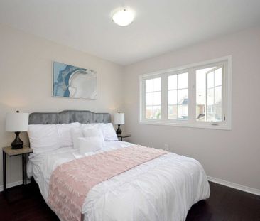 For Lease - 745 Farmstead Drive Unit# 18, Milton, Ontario - Photo 4