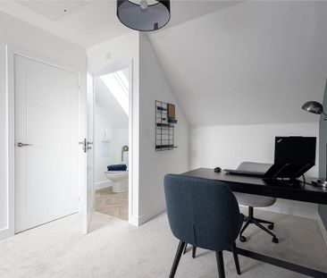 4 bedroom semi-detached house to rent - Photo 3