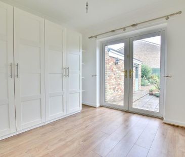 2 bedroom bungalow to rent - Photo 3