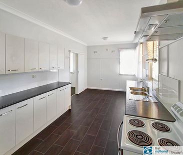Three Bedroom Home in Popular Taree West - Photo 4