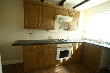 Berkshire Close, Westerhope, Newcastle upon Tyne - Photo 4