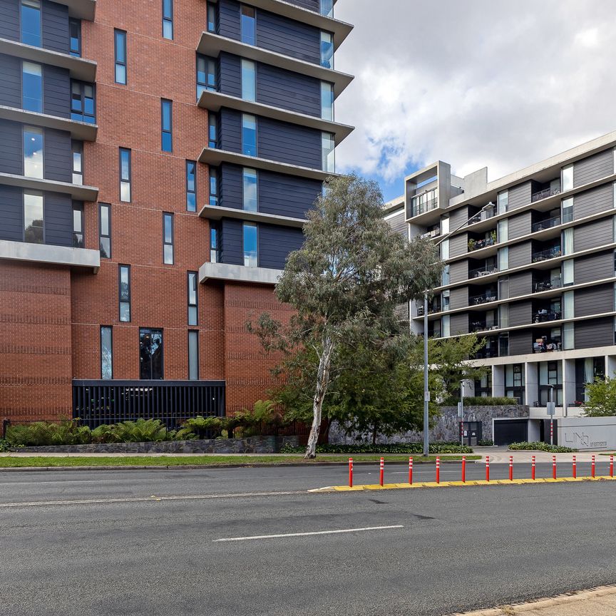 Contemporary living at Linq - Photo 1