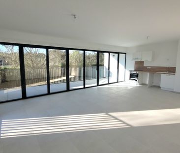 Location Appartement 3 pièces 78m² AIX EN PROVENCE 13100 - Photo 2