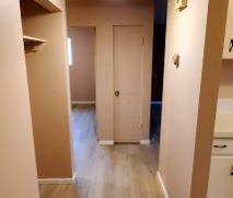 3 Bedrooms,large apartment! Amazing Location! Close to U of C! - Photo 1