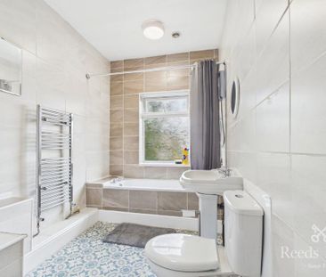 2 bedroom terraced house to rent - Photo 6