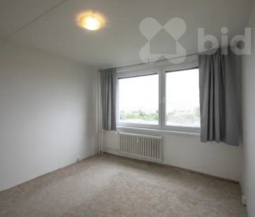 k pronájmu světlý byt 3+1 s prosklenou lodžií a úchvatným panoramat... - Photo 6