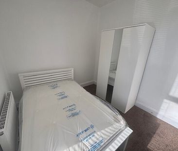 Loughborough Road, Nottingham, West Bridgford - Photo 2