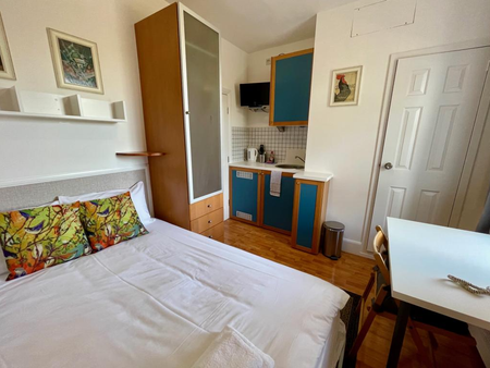 BILLS INCLUDED - Stylish Single Studio in Hammersmith, London W6 - Photo 3