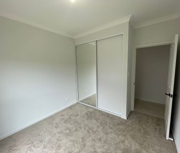 Spacious 3-Bedroom Family Home in the Heart of Tea Tree Gully! - Photo 4