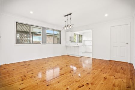 78 Endeavour Street, Seven Hills NSW 2147 - House For Rent | Domain - Photo 4