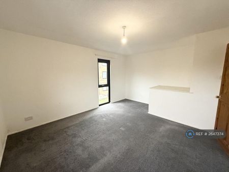 2 bedroom detached house to rent - Photo 5