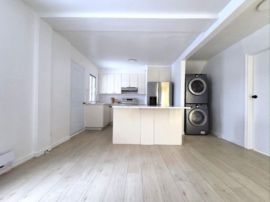1050 Rue Cardinal, H4L 3E6, H4L 3E6, Montréal - Photo 1
