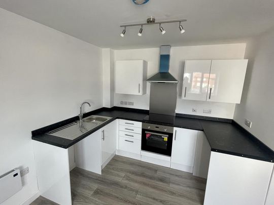 1 bedroom flat to rent - Photo 1