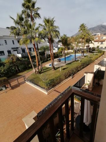 Alquiler de chalet adosado en Calle Virgen del Carmen, 1 - Photo 4