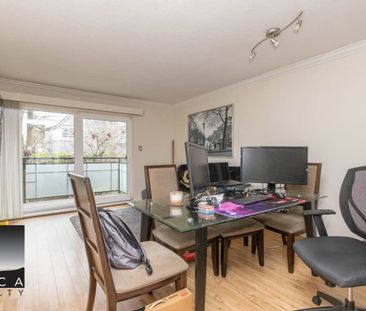 302-360 2nd St E, North Vancouver - Photo 2