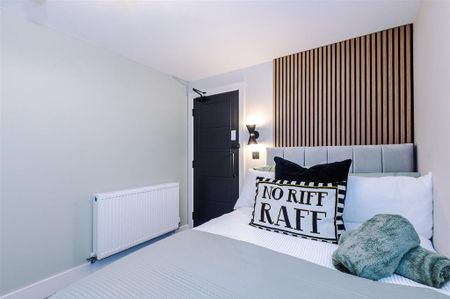 1 bedroom in a house share to rent - Photo 4