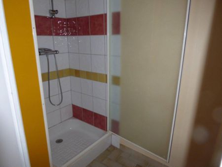 Location appartement 4 pièces 114.7 m² à Lachapelle-sous-Aubenas (07200) - Photo 3