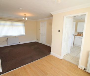 Donaldswood Road, Paisley - Photo 2