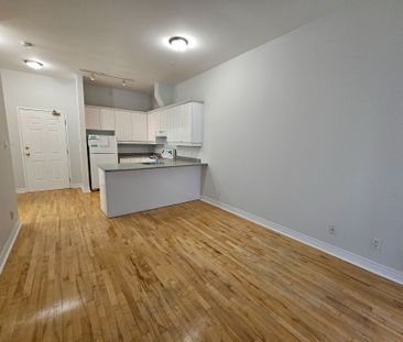 For Lease - 524 Yonge Street Unit# 205, Toronto, Ontario - Photo 4