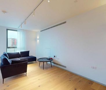 3 bedroom flat to rent - Photo 5