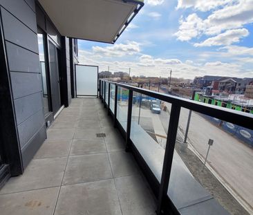 For Lease - 3006 William Cutmore Boulevard Unit# 212, Oakville, Ont... - Photo 2