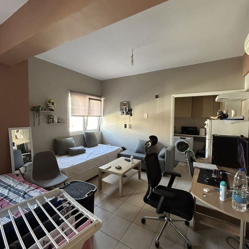 Studio/Γκαρσονιέρα για ενοικίαση Αγία Σοφία (Πάτρα) - Photo 1