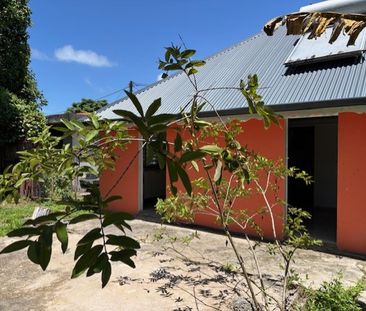 Location Maison 3 pièces 107m² STE ROSE 97115 - Photo 1