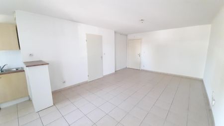 location Appartement T2 DE 43.03m² À MONTPELLIER - Photo 2