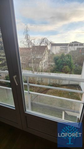 Apartment - Photo 2