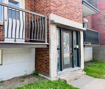 4590 Rue Bélanger - Photo 1