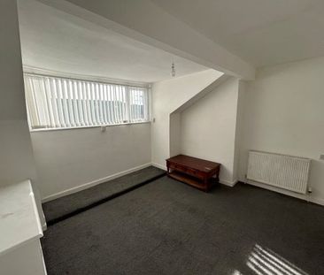 Huntly Road, Kensington, L6 3AJ - Photo 5