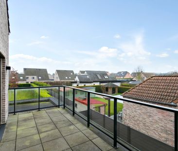 Duplex appartement met drie slaapkamers - Photo 3