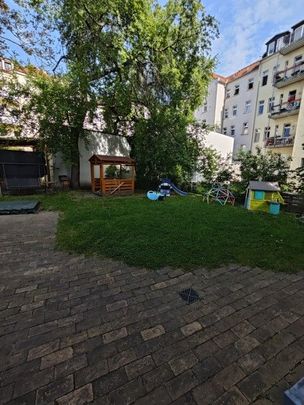 2 Raum Wohnung mit Einbauküche - Foto 1