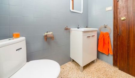 Carrer del Poeta Mas i Ros, Valencia, Valencian Community 46022 - Photo 4