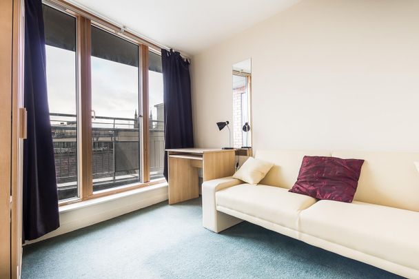 Pudding Chare, Newcastle Upon Tyne - Photo 1