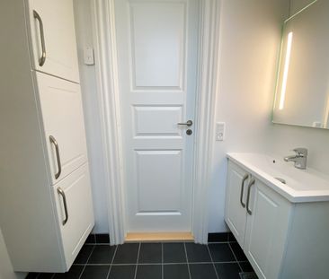 Moderne 3-værelses lejlighed i unik ejendom - Photo 5