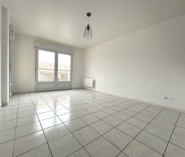 Location Appartement 1 pièce 33m² - Photo 1