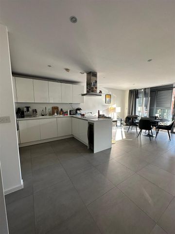 2 bed apartment to rent in Union Street, London, SE1 - Photo 2