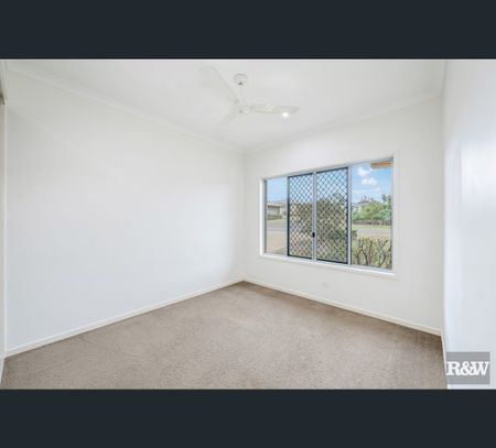 10 Belle Eden Drive, Ashfield, Qld 4670 - Photo 5
