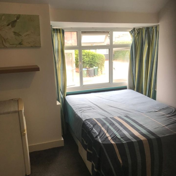 Room in a Shared Flat, Norman Road, B67 - Photo 1