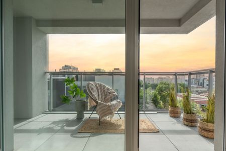 95 mkw | 4 pok. | Nowoczesny apartament na Woli - Zdjęcie 3