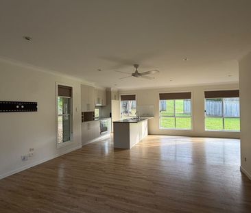 Spacious Family Home Surrounded by Nature - Photo 2