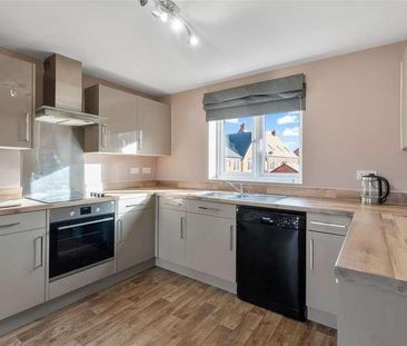 St Johns Grange Mullarkey Drive, Lichfield, WS14 - Photo 4