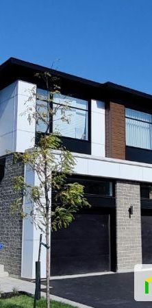 Superbe Maison de Ville à Louer à La Prairie-sur-le-Parc — Riche en Améliorations Haut de Gamme & Valeur Exceptionnelle — Prête à Emménager ! - Photo 1