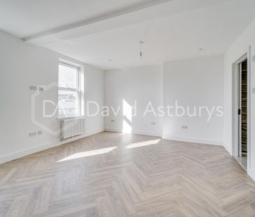 Studio to rent - Photo 2